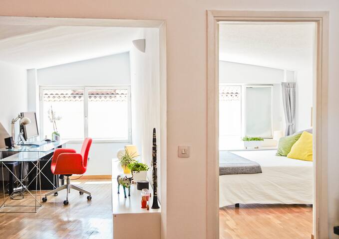 Temporary accomodation: Luxury Penthouse gallery image 5