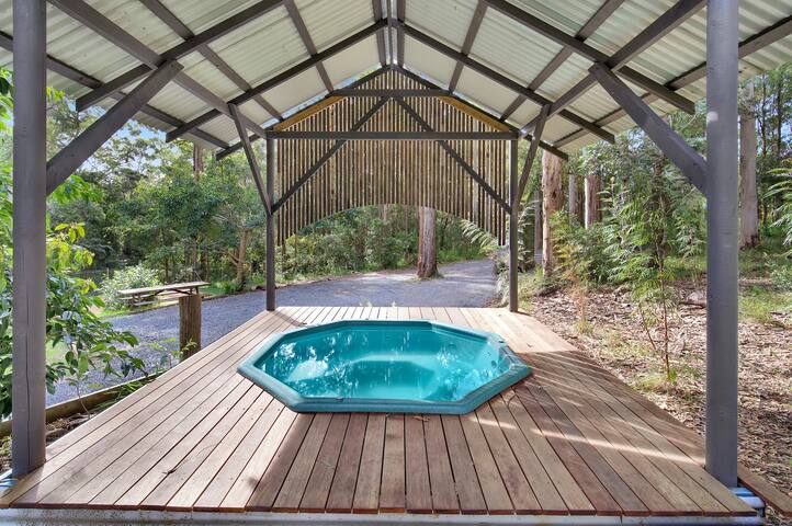 Seabreeze Bushland Escape gallery image 3