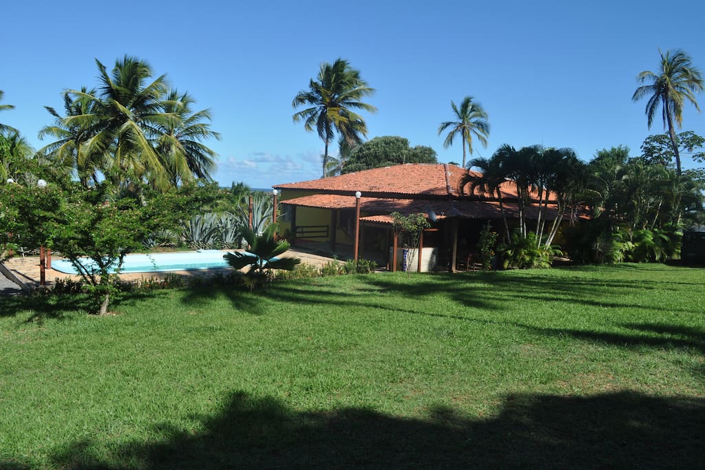 Haupthaus und Pool