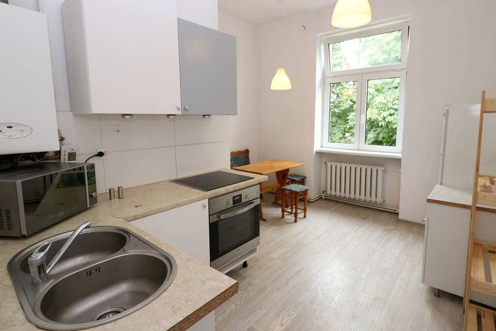 Kitchenette with dining area