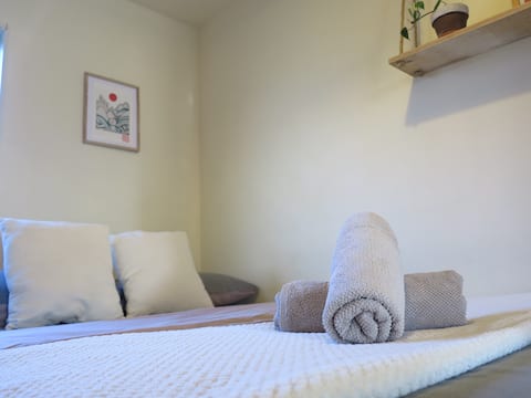 Sunny house with harbour view, Whale room.