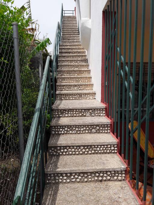 Escalier accès 1er étage