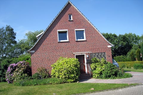 Ferienhaus " Ena's Huus "