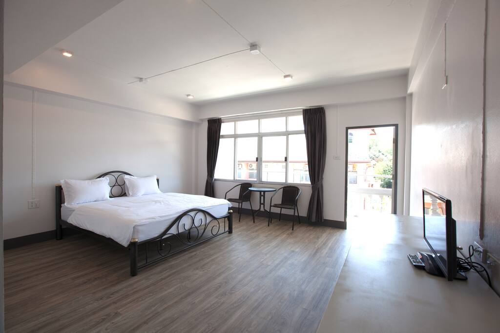 Bedroom with balcony 1