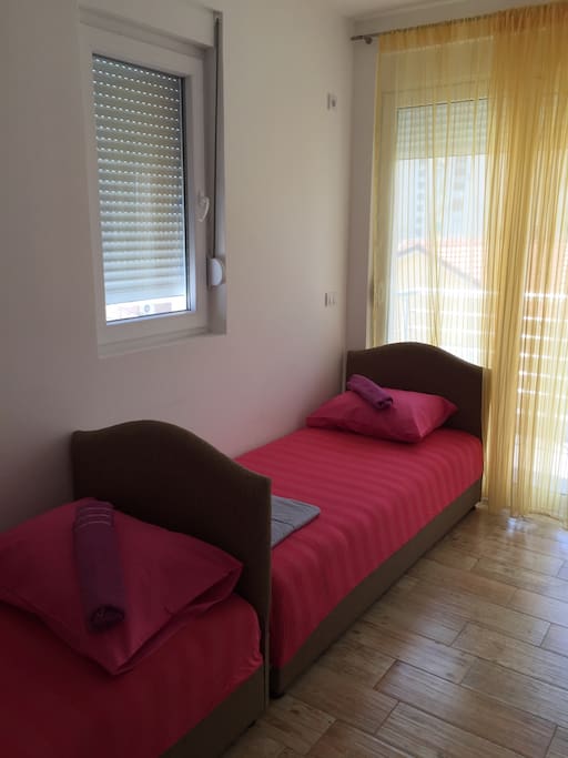 bedroom2