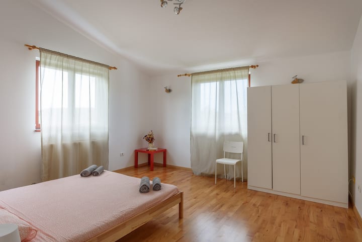 Spavaća soba 3 (2. kat)