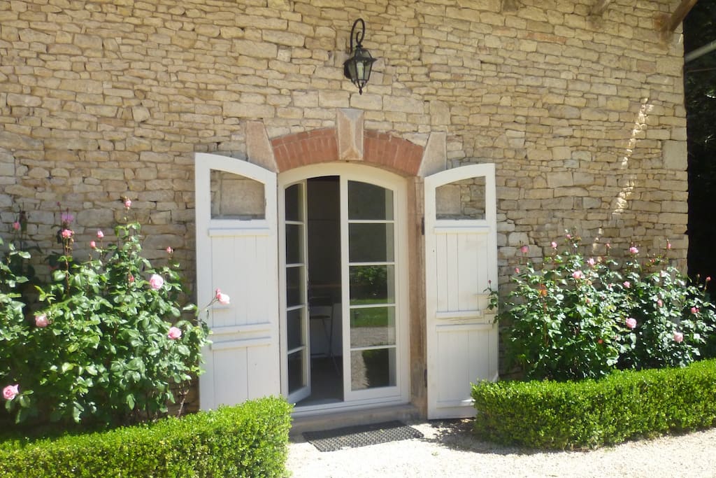 L'entrée au Logement de Diane