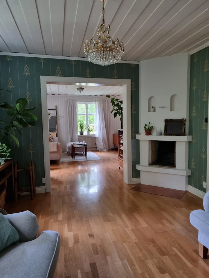 Lantlig Charm Mitt I Centrum - Östersund
