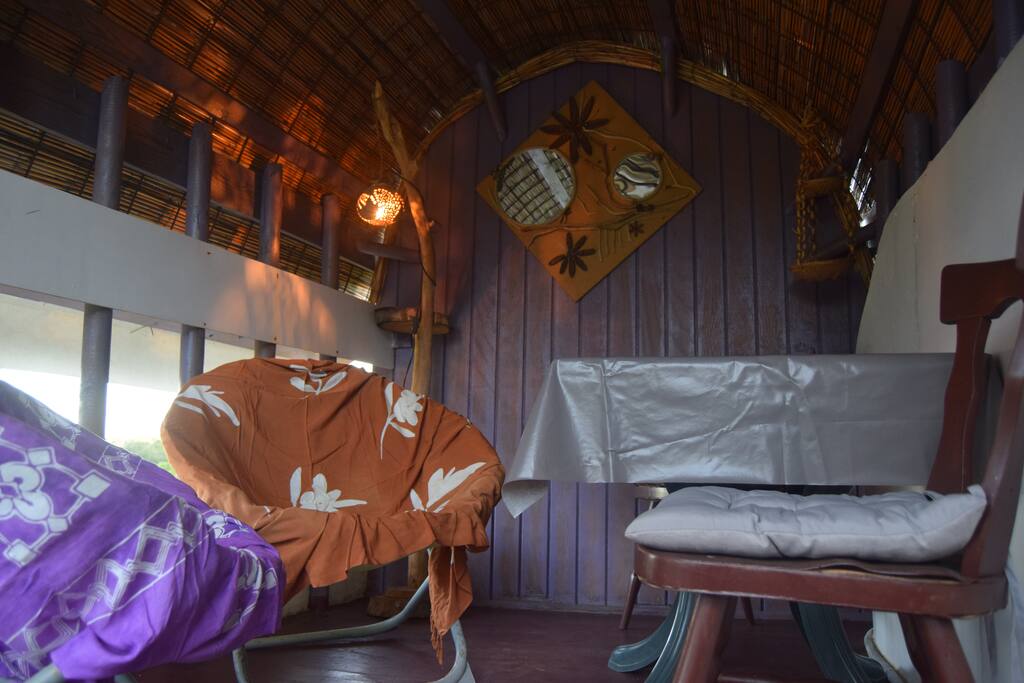 Petit salon