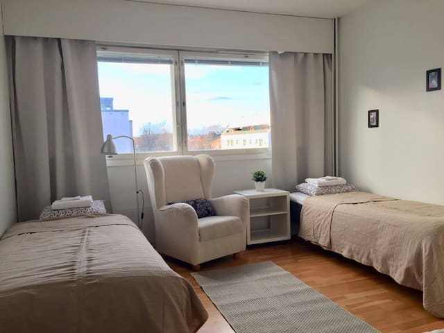 Two bedroom apartment, sea view and free parking