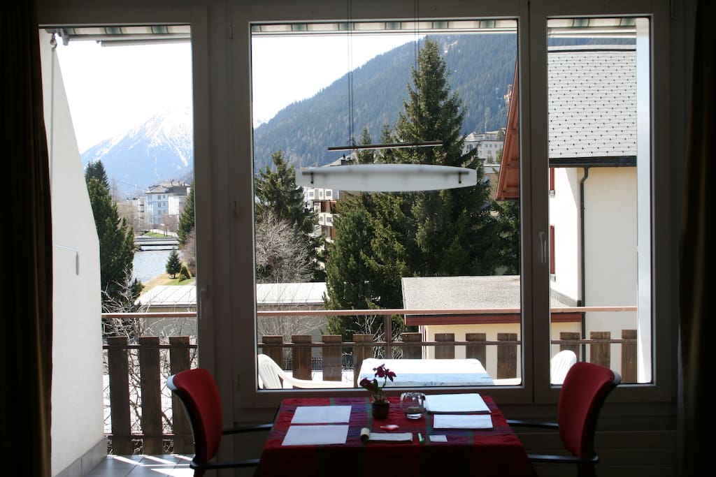 Enjoy your dinner with an amazing Swiss mountain view in the background.