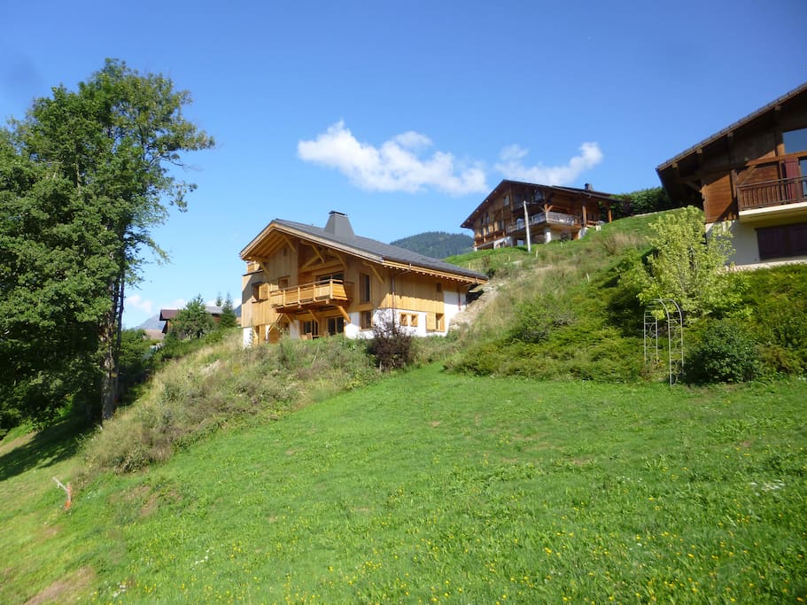 Vues degagée devant le chalet