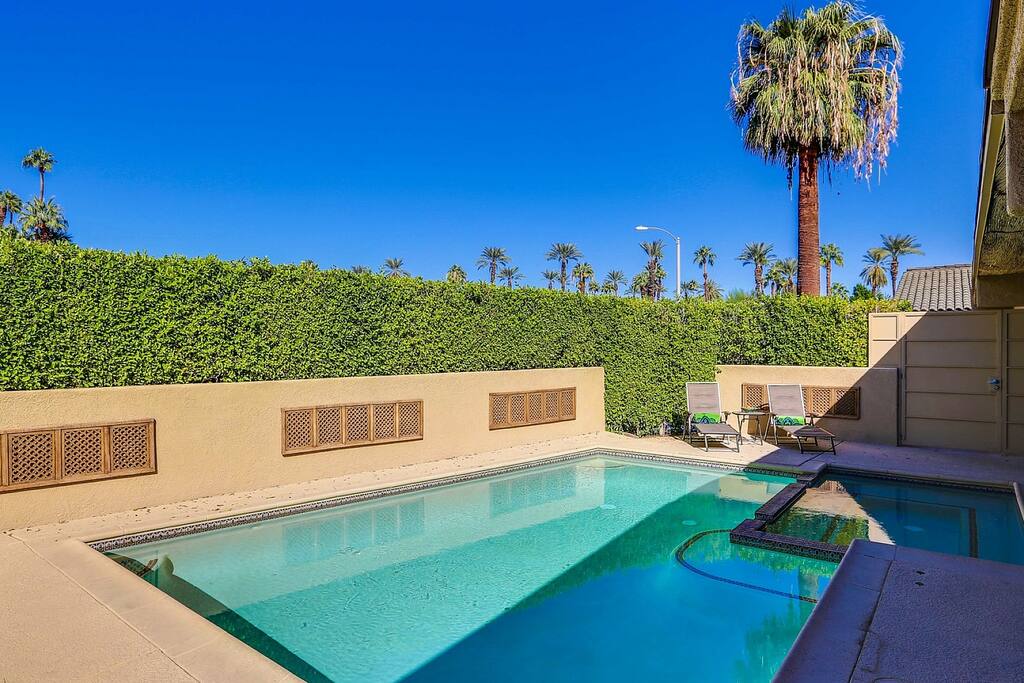 Private Desert Oasis