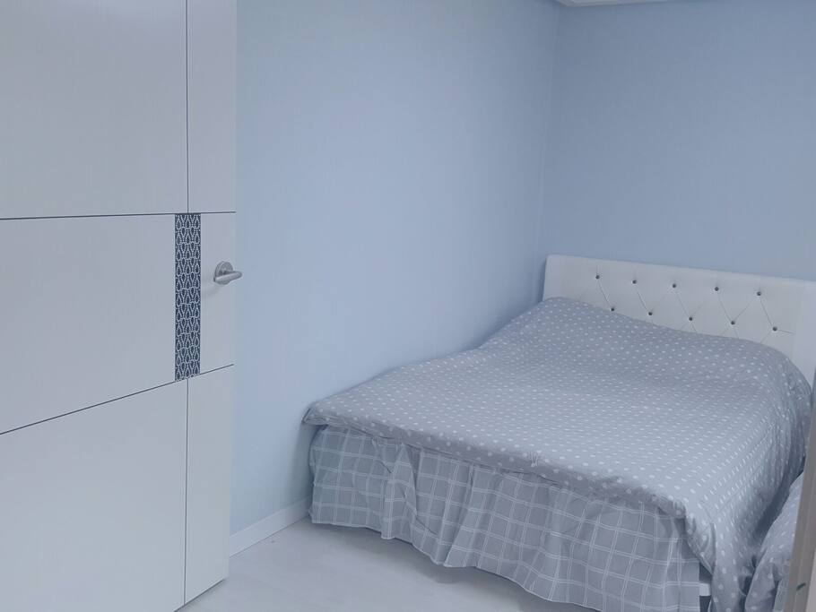 2Bed room (first room)