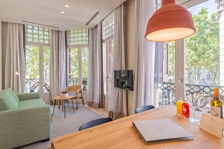 RAMBLAS, GOTHIC QUARTER APARTMENTS BY THE5VESOUL.4