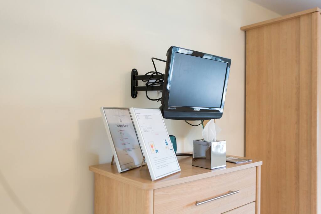LCD TV inc DVD player in en suite bedroom