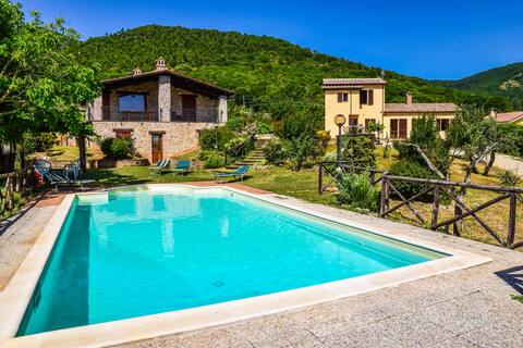 2 houses with private pool and air conditionig