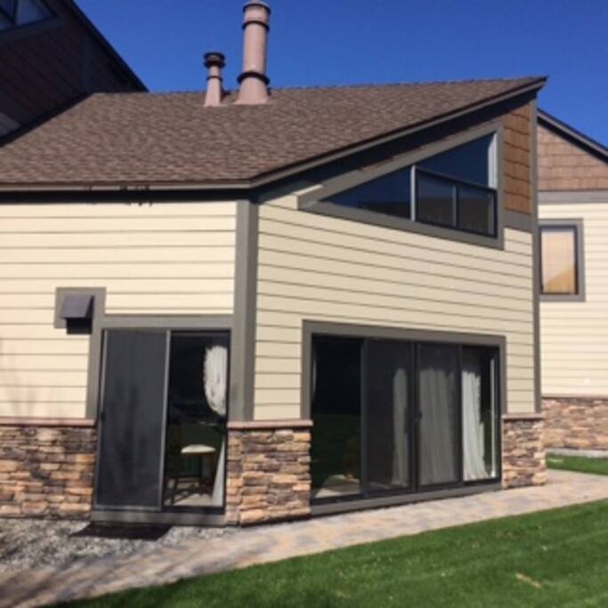 Side view of townhouse