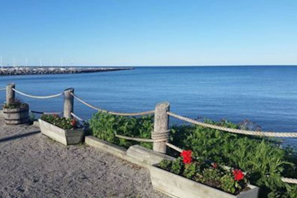 Viewing pier one block from the house - overlooking beautiful Lake Huron and the Harrisville Harbor
