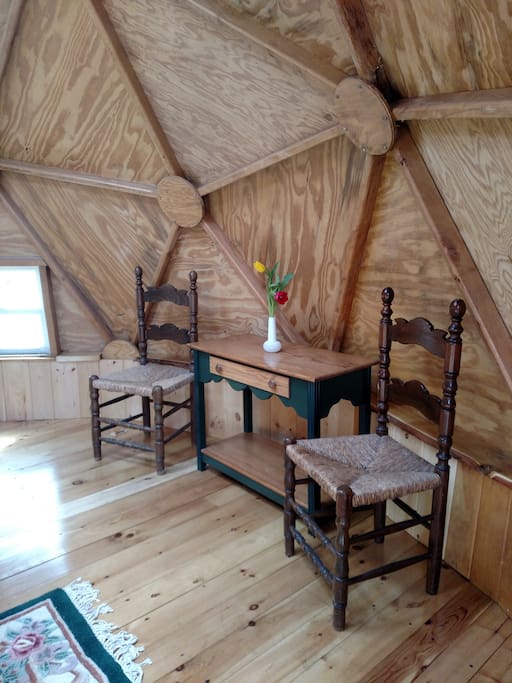 Small table & Chairs for your use