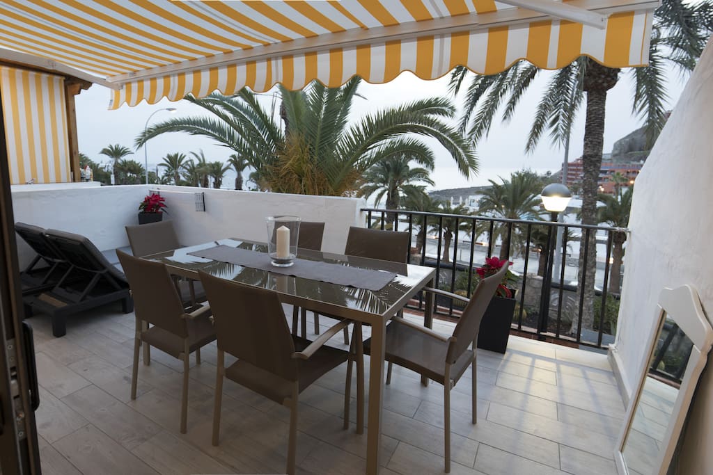 TERRACE WITH SEA VIEW