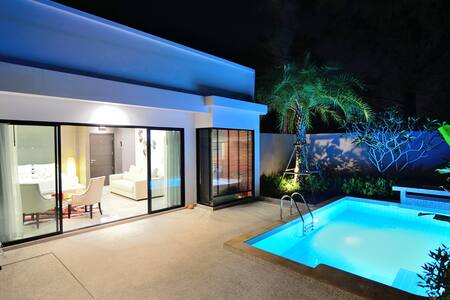 Junior Suite Private Pool Bangtao