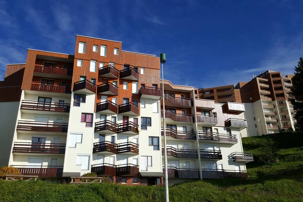 Appartement situé au 2ème étage à gauche