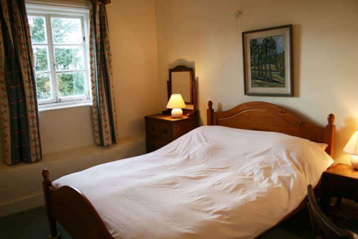 Bedroom 2
Rear double
