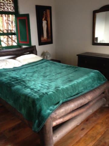 Habitac 2 Senoritas Finca Campestre La Adelita B&B