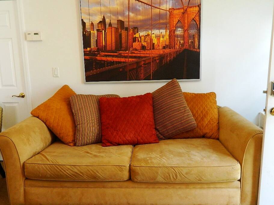 “We absolutely loved the apartment! It looked better than it did in the pictures, and everything was clean, neat, and welcoming….” – Dylan