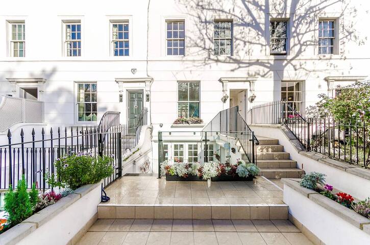 Elegant 3 bedroom Apartment in South Kensington