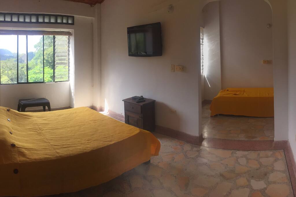 Vista de las dos habitaciones de la suite
