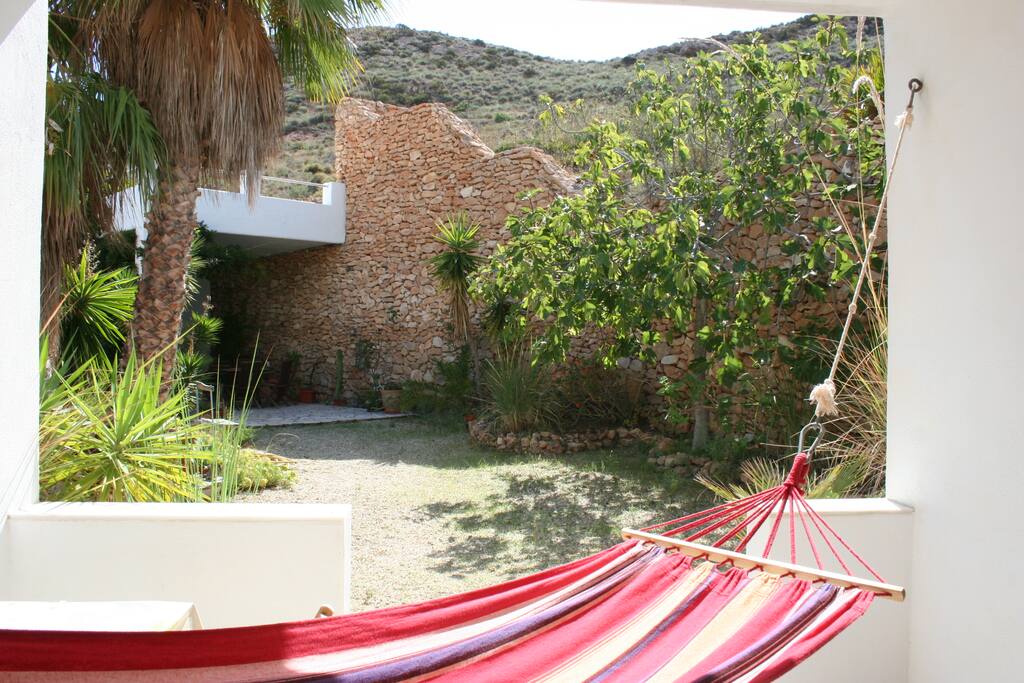 Hamaca y vistas higuera