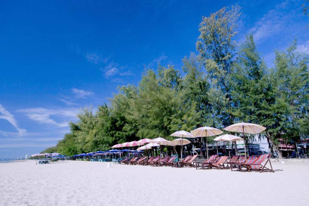 60m away from Cha-am beach