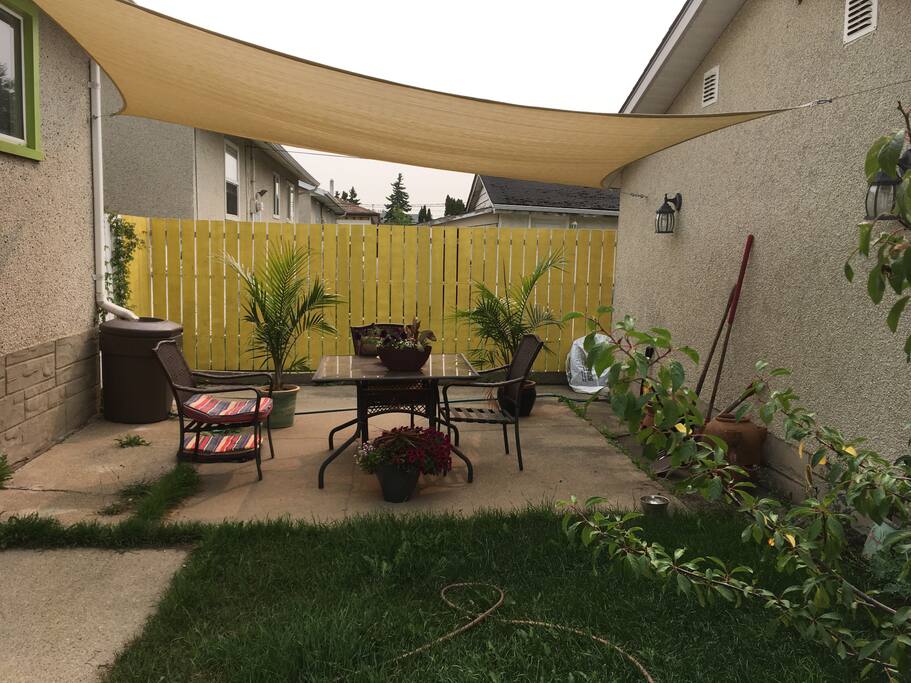 OutdoorDining