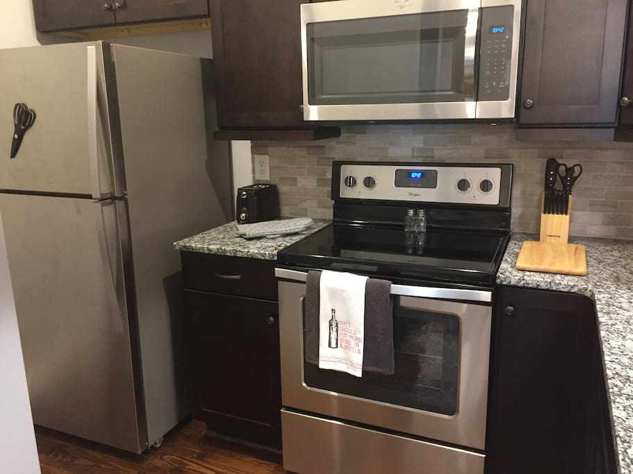 Fully furnished kitchen