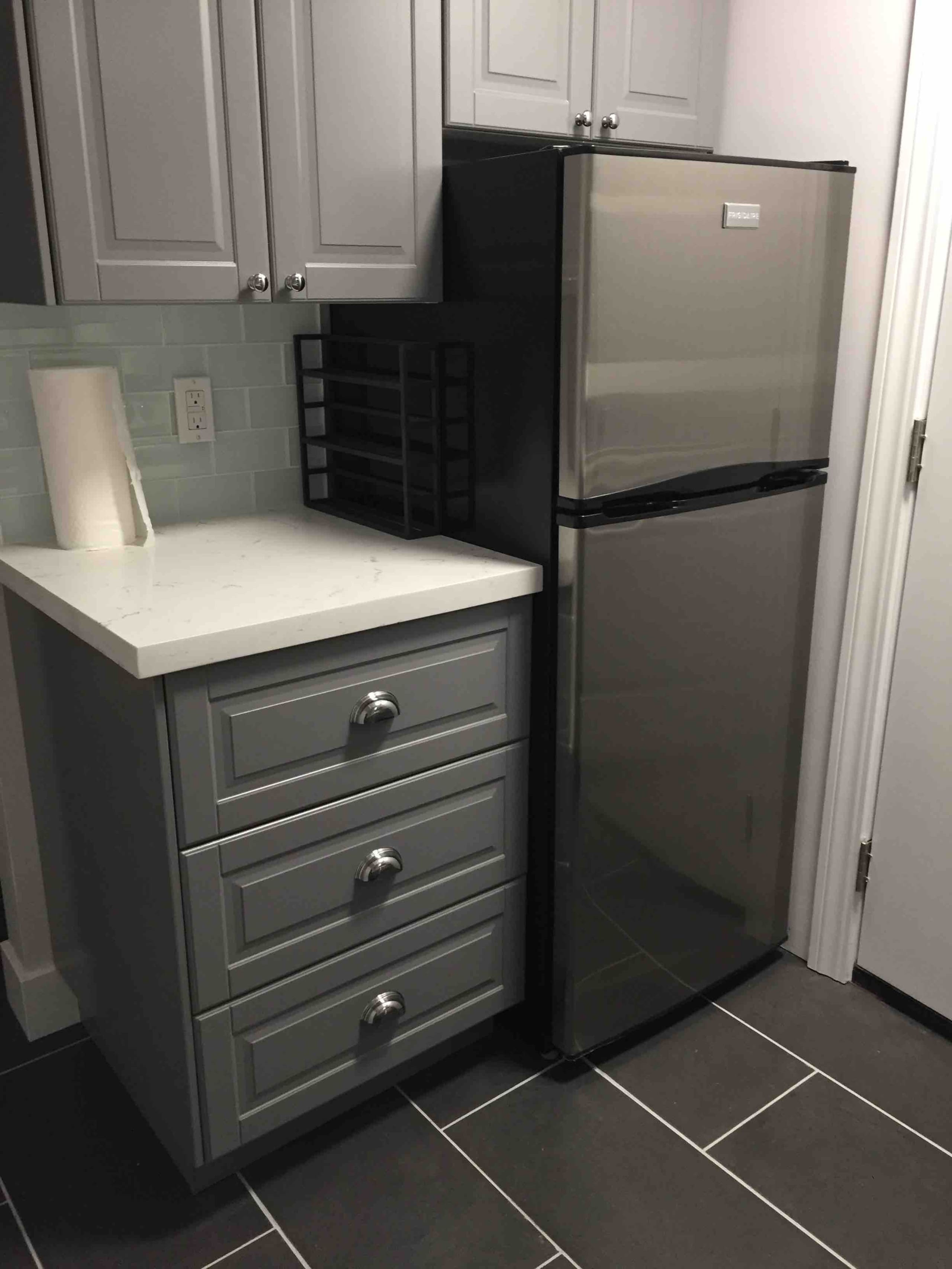 Clean & Private Family Guest Suite near the Beach - Image 6