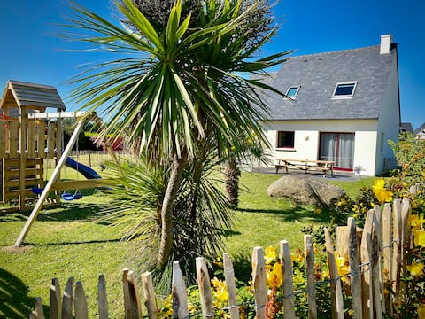 Top Airbnb: “Ty Baradoz” House, on the Côte des Légendes in Plounéour Brignogan Plages