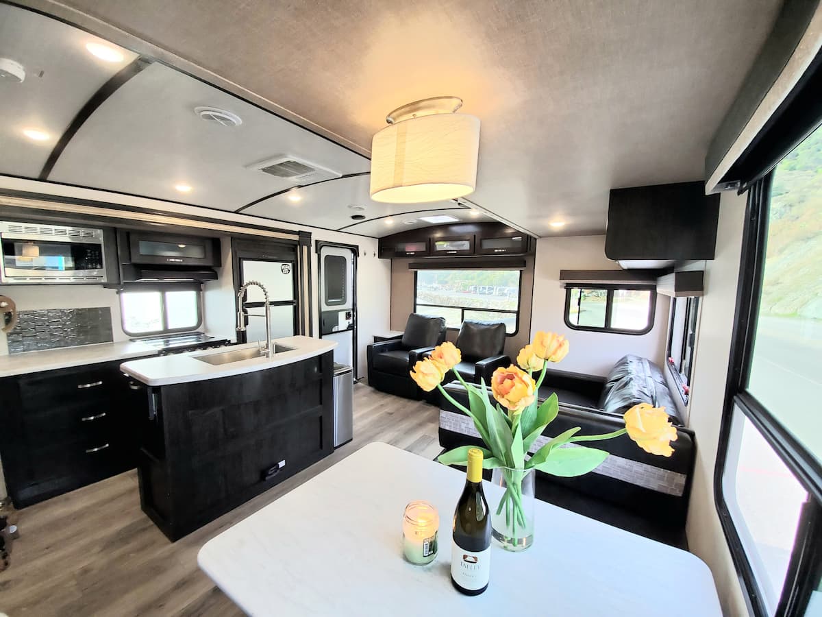 10 Picturesque Pismo Beach Airbnb Rentals On The Water TravelAwaits