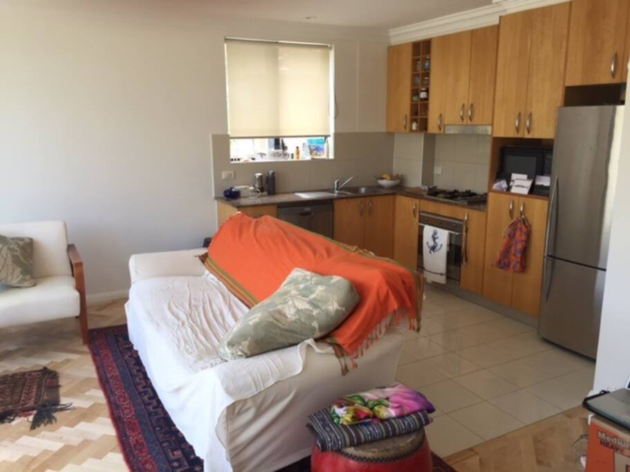 kitchen/lounge