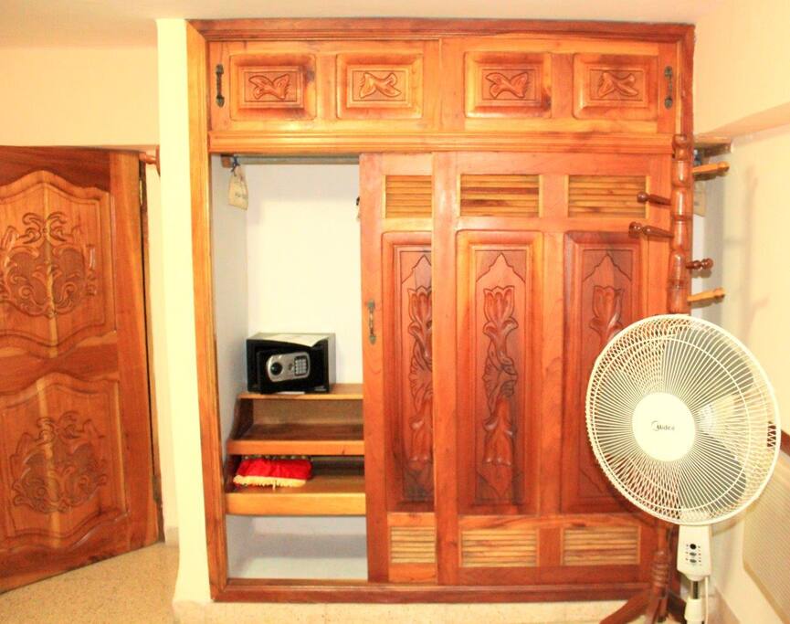 Other view of the bedroom