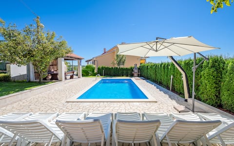 Villa Semy with private pool