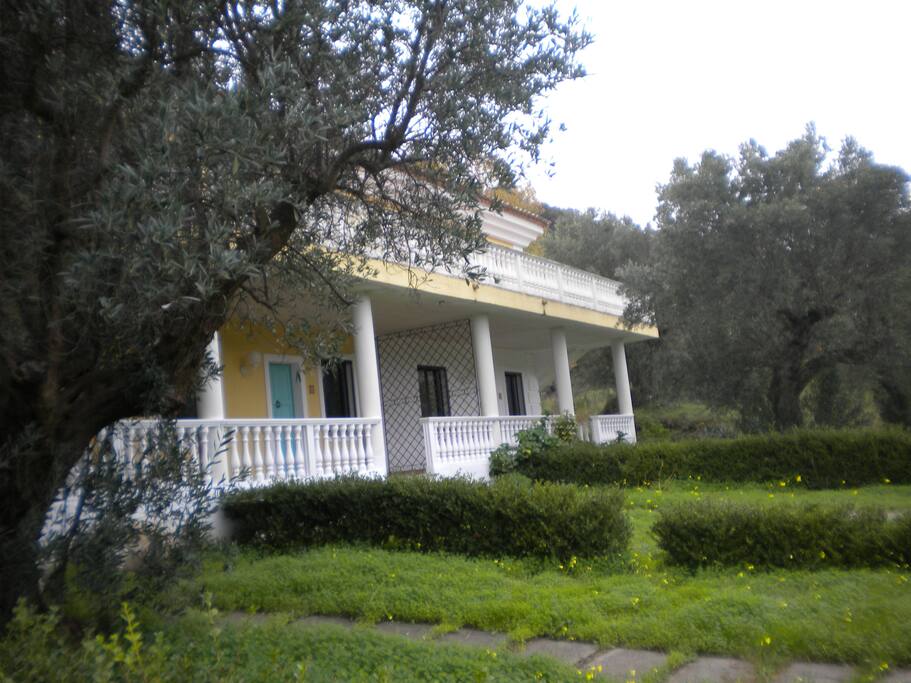 esterno della villa
