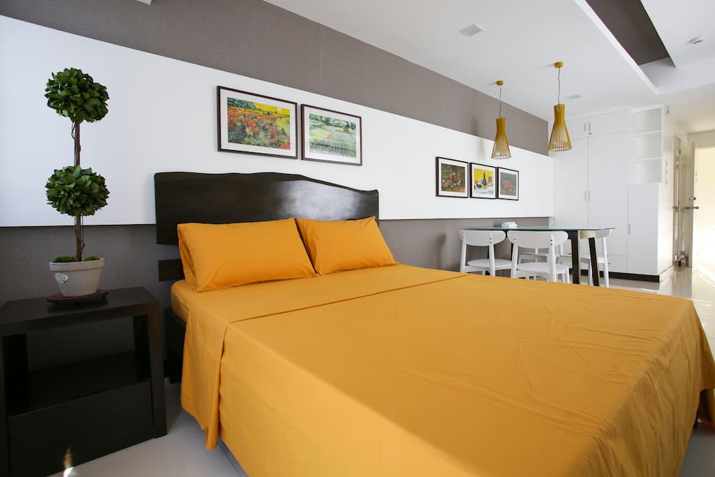 well-apponted interior - designed room
In wall paper & glass wall