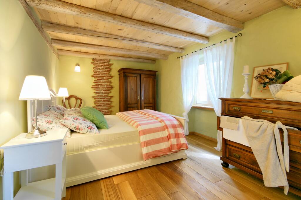 Casa Buscina bedroom 2