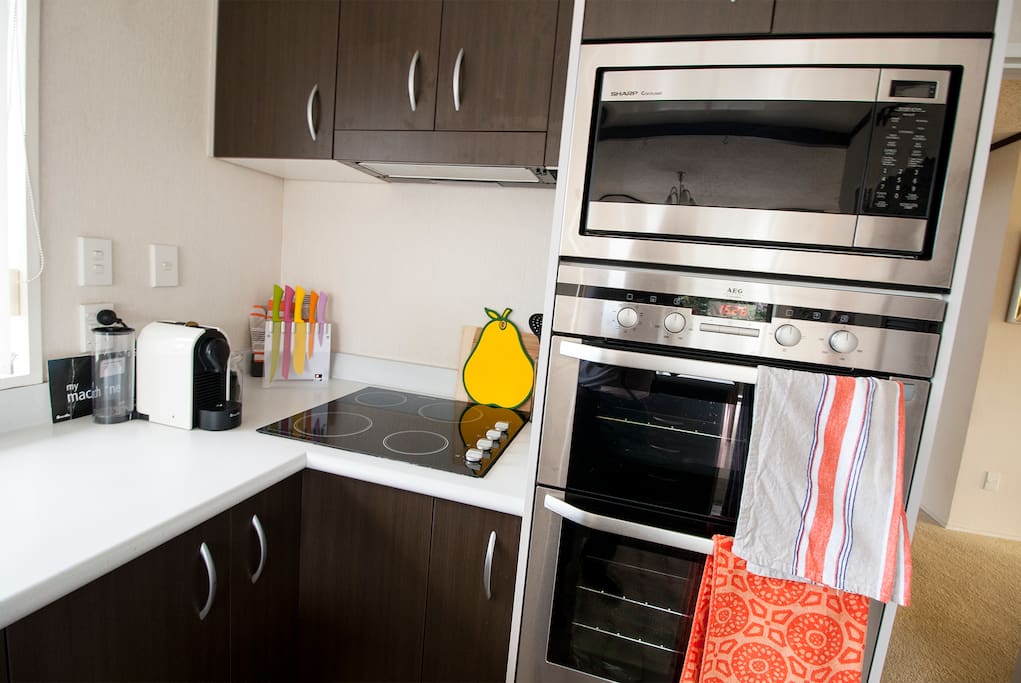 Kitchen with enough to serve 6