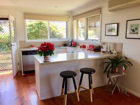 Queenscliff's best location! ‘Jubilee’
