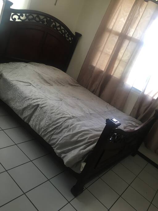 Queen sized bedroom