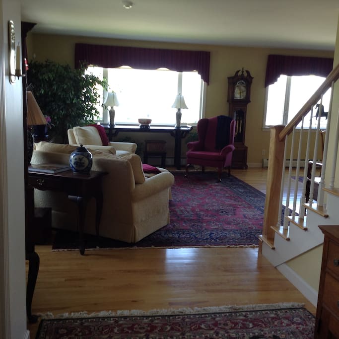 Entry-side of livingroom