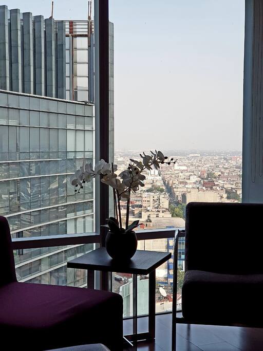 Vista a la Ciudad desde la sala